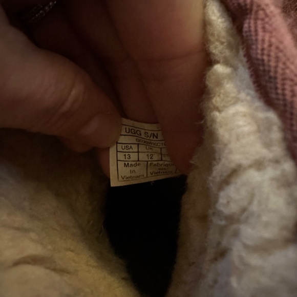 Pink sparkle Ugg boot - Picture 3 of 4